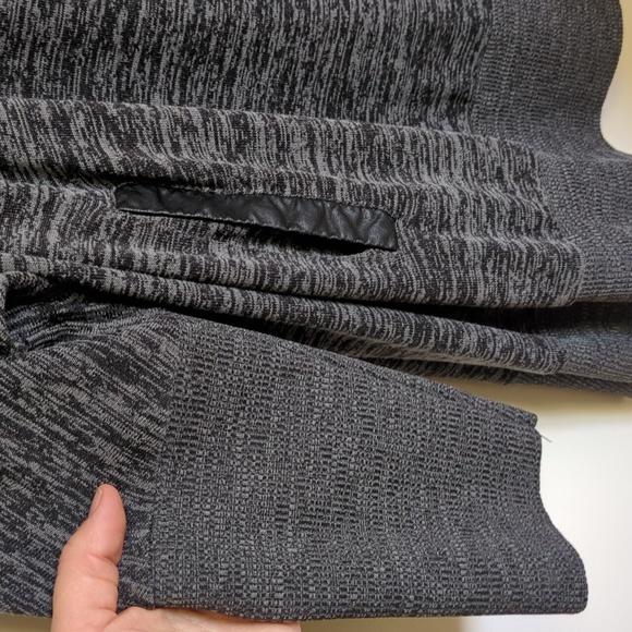 Melissa McCarthy Seven7 Heathered Grey Cowl Neck Boxy Sweater 3X - Picture 4 of 10